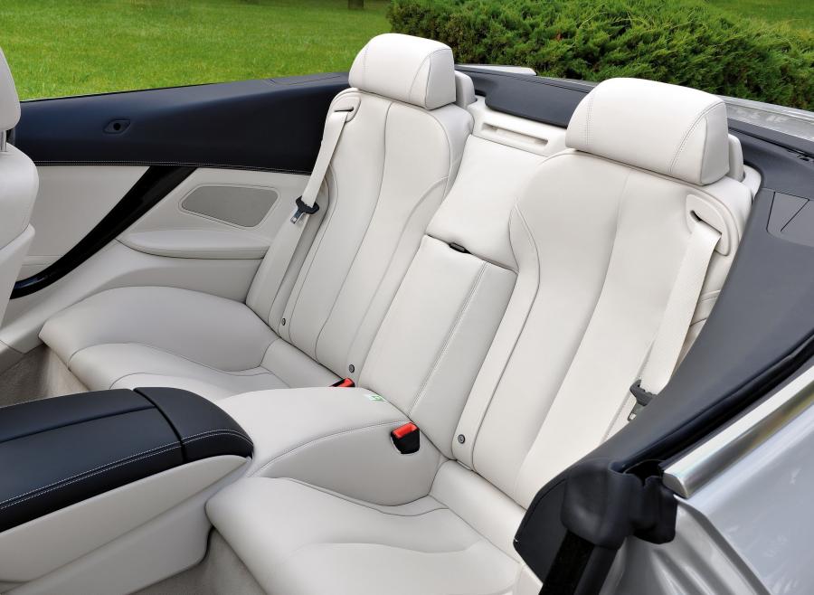  BMW 6-Series Convertible 2011 года  (фото 225 из 320)